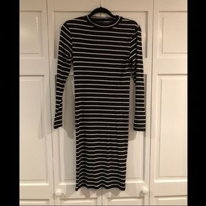 Body conscious striped long sleeve dress